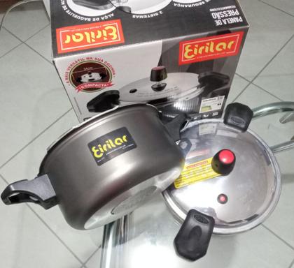 Imagem de Panela de pressão fechamento externo 3 litro grafite c/alça eirilar.