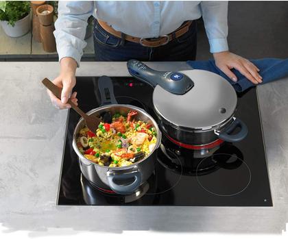 Imagem de Panela De Pressão Perfect Plus Em Aço Inox 4,5L Indução Wmf