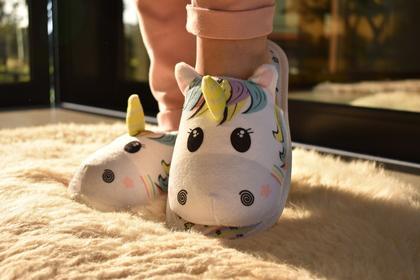 Imagem de Pantufa Infantil Feminina Chinelo Unicórnio Sola Antiderrapante Sandália Quentinha Menina