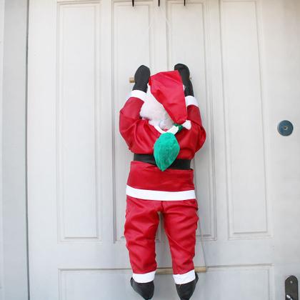 Imagem de Papai Noel Grande Subindo As Escadas Enfeite Decoração De Natal