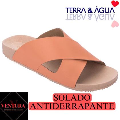 Imagem de Papete  terra e água canoa chinelo sandalia slide