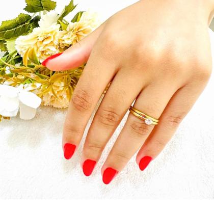 Imagem de Par Alianças Casamento 3mm + Anel solitário Banhado Ouro 18k Zirconia Branca Pedra Luxo Noivado Compromisso Luxo Acompanha Porta Joias