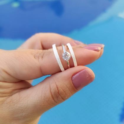 Imagem de Par Alianças Compromisso 2mm De Prata 950 Fosca + Solitário
