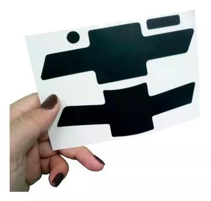 Imagem de Par De Adesivos Emblema Gravatas Dt Tr Chevrolet Onix Preto