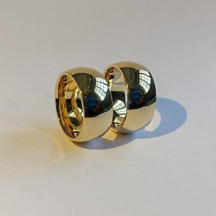 Imagem de Par de Aliança Oca Megablaster 10mm em Ouro 18k Tradicional