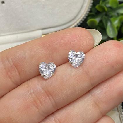 Imagem de Par De Brinco Coração Prata 925 Legítima Pedra Zircônia 7mm