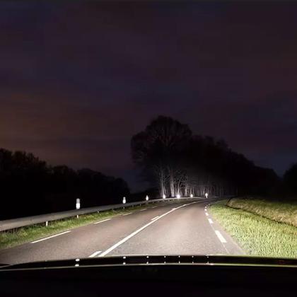 Imagem de Par de Lâmpadas Nissan Primera 1997-2000 H7 XtremeVision 150% + luz