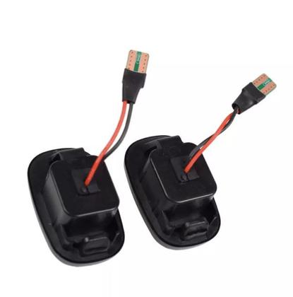 Imagem de Par de Pisca Seta Dinâmico Toyota Hilux SW4 ano 2005 até 2011 Sequencial modelo versão dinal repetidor led 3.0 Srv 4x4 2.7 Sr 4x2 4.0 V6 original