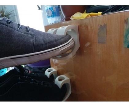 Imagem de Par De Suportes Para Tênis Sapatos De Parede