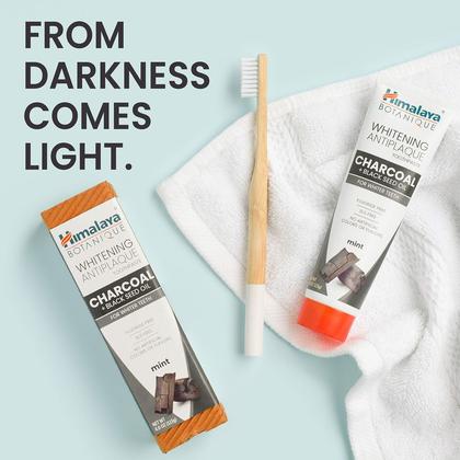 Imagem de Pasta de Dente Himalaya Botanique Whitening Antiplaque - Pacote com 2 (120mL cada)