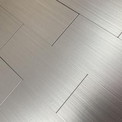 Imagem de Pastilha Autoadesiva AL1003 - METAL ALUMINIO ESCOVADO FOSCO 29,5x29,5cm