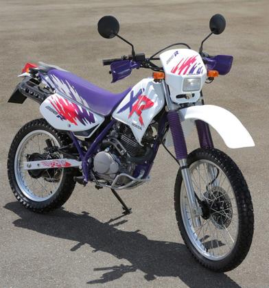 Imagem de Pastilha Freio Biz 125 Nxr150 Bros Nx150 Nx200 Xr200 Xr250 Tornado Nx4 Falcon Xre300 Nx350 Sahara Dianteira Scud