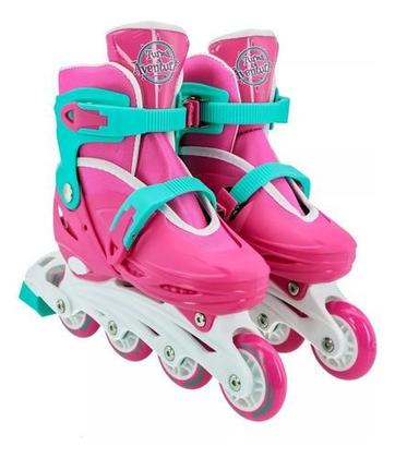 Imagem de Patins Infantil Turma da Aventura Com Kit de Proteção- Roller Inline 4 Rodas Tamanho Ajustável