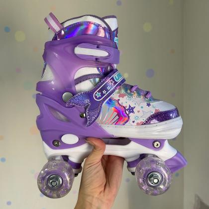 Imagem de Patins Quad Infantil Sereia  Ajustável 4 Rodas c/ Led