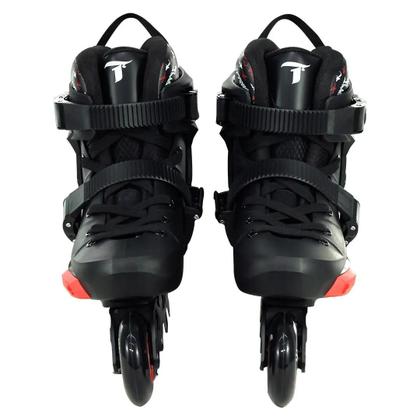 Imagem de Patins traxart revolt preto freestye com rodas pretas abec 9