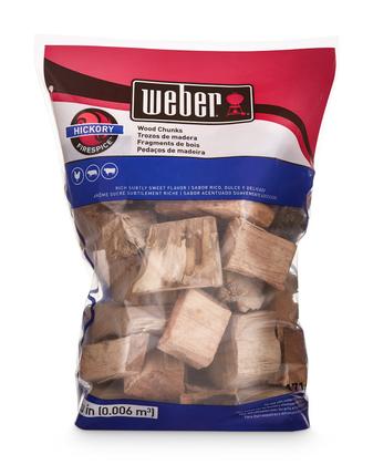 Imagem de Pedaços de madeira Weber Hickory 1,8 kg para defumar BBQ