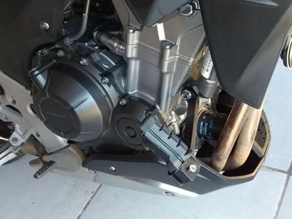 Imagem de Pedaleira lateral p/ motor descanso pé apoio de piloto CB500 X 2013+