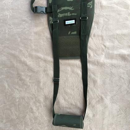 Imagem de Peitoral suporte auxiliar de mobilidade para pets com dificuldade para andar, cor Camuflado