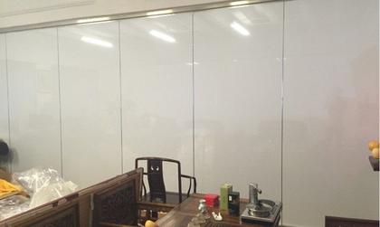 Imagem de Pelicula Autoadesiva Branco Brilho Blackout Janela 5m x 60cm