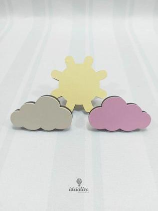 Imagem de Pendurador de Parede Infantil Nuvem - Kit com 3 Peças