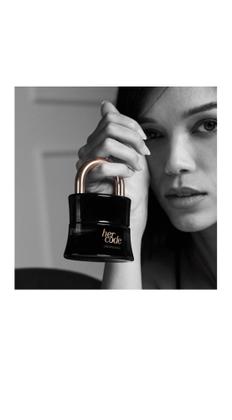 Imagem de Perfum Feminino Her Code Eau De Parfum 50Ml