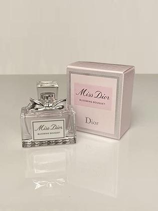 Perfume Dior Miss Dior Blooming Bouquet EDT 5 mL, tamanho de viagem Imagem de Perfume Dior Miss Dior Blooming Bouquet EDT 5 mL, tamanho de viagem