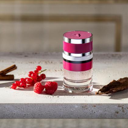 Imagem de Perfume feminino trussardi ruby red edp 90ml mais 30ml
