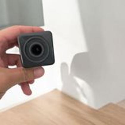 Imagem de Pés Quadrado de Plástico 3cm /5cm, 20 Unidades com Parafusos Ideais para Móveis em Geral