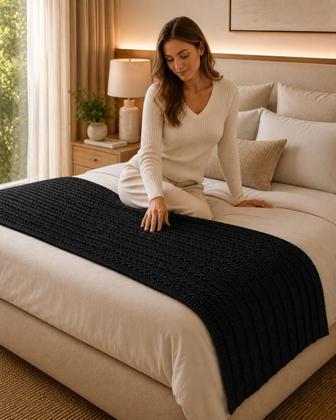 Imagem de Peseira Luxo Para Cama Queen 230cm x 60cm, Poltrona e Sofá em Tricot Modelo Premium