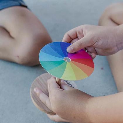 Imagem de Pião Mágico da Lume: Descubra a Magia dos Efeitos Visuais com Discos Encantados