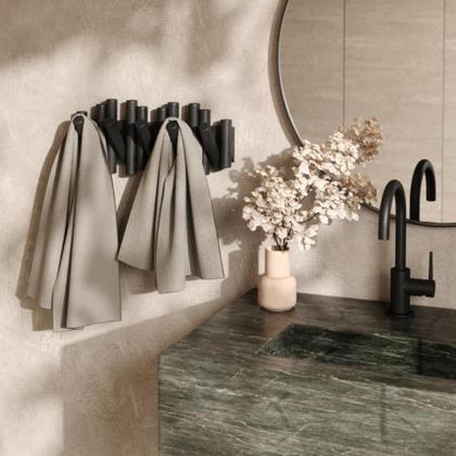 Imagem de Picket Cabideiro De Parede Preto 5 Ganchos Umbra Novidade