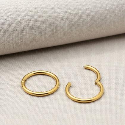 Imagem de Piercing Argola Articulada em Titânio PVD Dourado