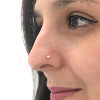 Imagem de Piercing nariz nostril ponto de luz prata 925 legitima pedra