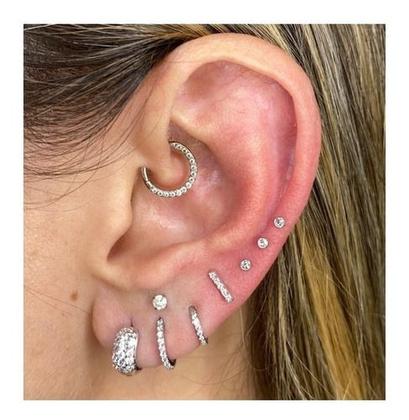 Imagem de Piercing Orelha Mini Ponto De Luz Australiano Aço Cirúrgico