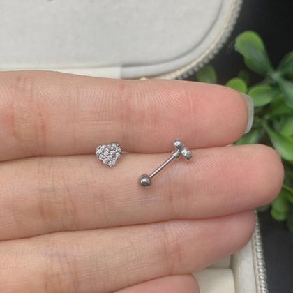 Imagem de Piercing Tragus Coração Cravejado Aço Cirurgico Delicado