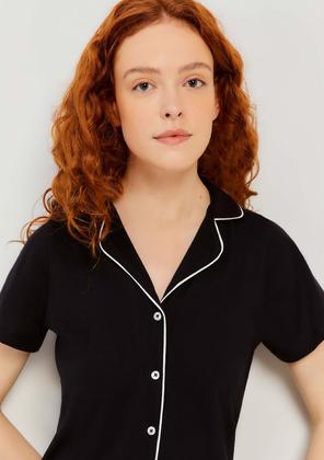 Imagem de Pijama Curto Feminino Com Botões