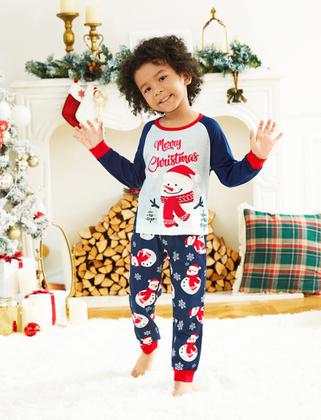 Imagem de Pijama de Natal PATPAT para família, Natal, azul marinho, boneco de neve e estampa de cartas, manga comprida, pijamas natalinos, conjunto de pijamas para mamãe e crianças, combinando pijamas de Natal, crianças, meninos e meninas, 2 anos