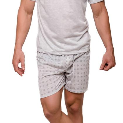 Imagem de Pijama Masculino Diones com Camiseta Lisa e Shorts Estampado