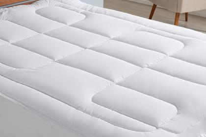 Imagem de Pillow Top Casal Padrão de Micropercal 400 Fios com Manta Siliconada, 450g/m²