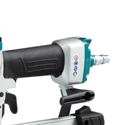 Imagem de Pinador Pneumático 15 a 50mm para até 100 Pinos F506 MAKITA