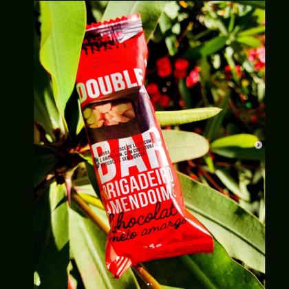 Imagem de Pinati Double Bar Brigadeiro Amend Choc 35G (Display 32Und)