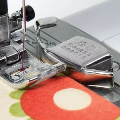 Imagem de Pinça curva com pescador + kit correia + guia magnético overloque e reta