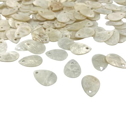 Pingente Madrepérola Lamina 11x15mm Branco Gota 100pçs - Macall Imagem de Pingente Madrepérola Lamina 11x15mm Branco Gota 100pçs