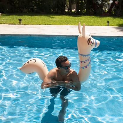 Imagem de Piscina inflável de macarrão de natação para animais Candy Llama para crianças