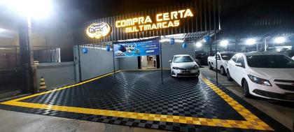 Imagem de Piso Tapete Modular Preto Áreas Úmidas - Kit Com 06 Pç 30X30