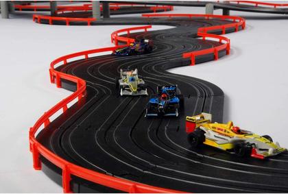 Imagem de Pista De Autorama AFX International AFX21018 Com Carros