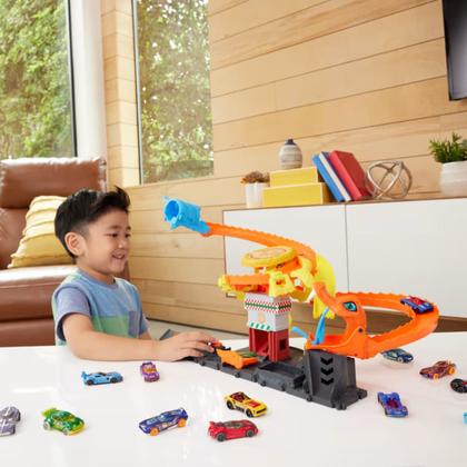 Imagem de Pista Hot Wheels Ataque de Cobra a Pizzaria - Mattel