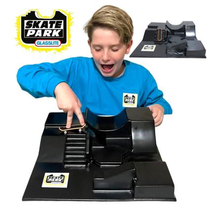 Imagem de Pista skate dedo gigante half rampa escadas fingerboard glasslite preta