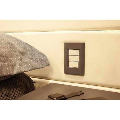 Imagem de Placa 3 Postos 4x2 Tramontina Giz Titânio Soft Touch Sem Suporte Tramontina