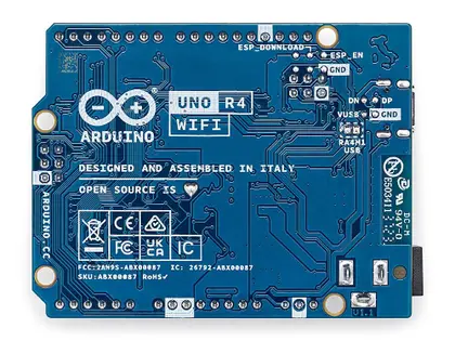 Imagem de Placa Arduino UNO R4 WiFi com Renesas RA4M1 e ESP32-S3
